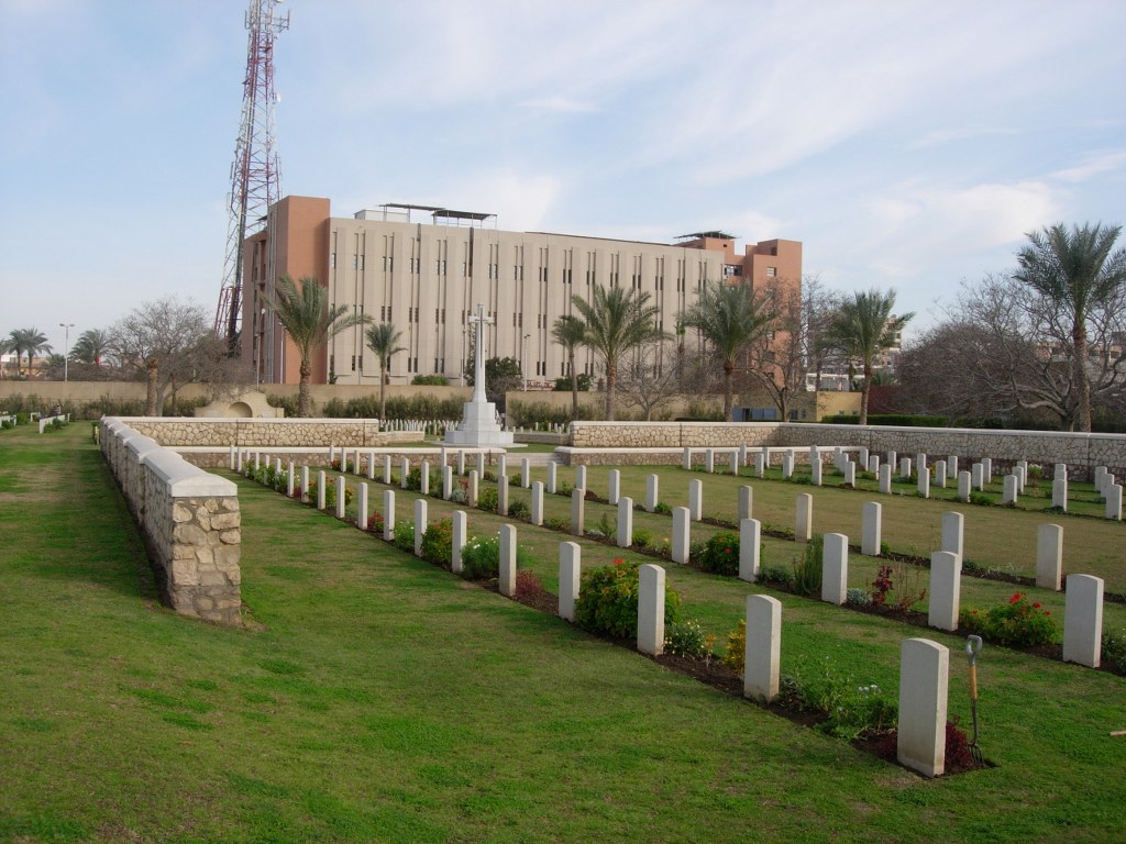 ISMAILIA WAR MEMORIAL CEMETERY - CWGC