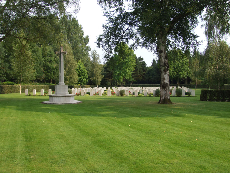 Cambes-En-Plaine War Cemetery | Cemetery Details | CWGC