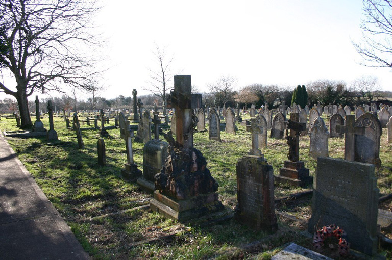 are dogs allowed in st helens cemetery