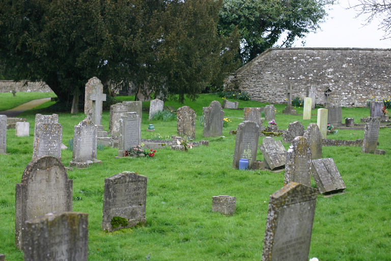 Coates (St. Matthew) Churchyard | Cemetery Details | CWGC