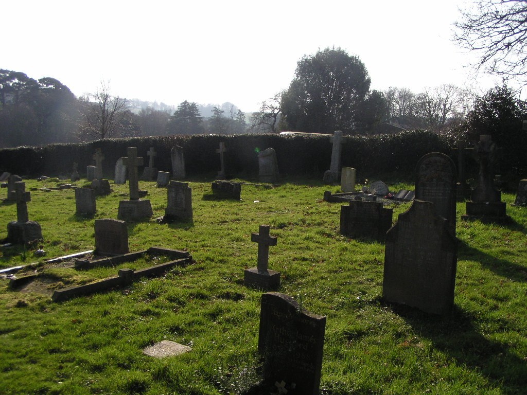 Wootton Fitzpaine Church Cemetery | Cemetery Details | CWGC