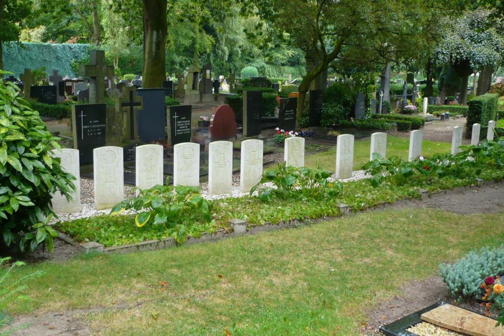 Oisterwijk (St. Peter) Roman Catholic Churchyard | Cemetery Details | CWGC