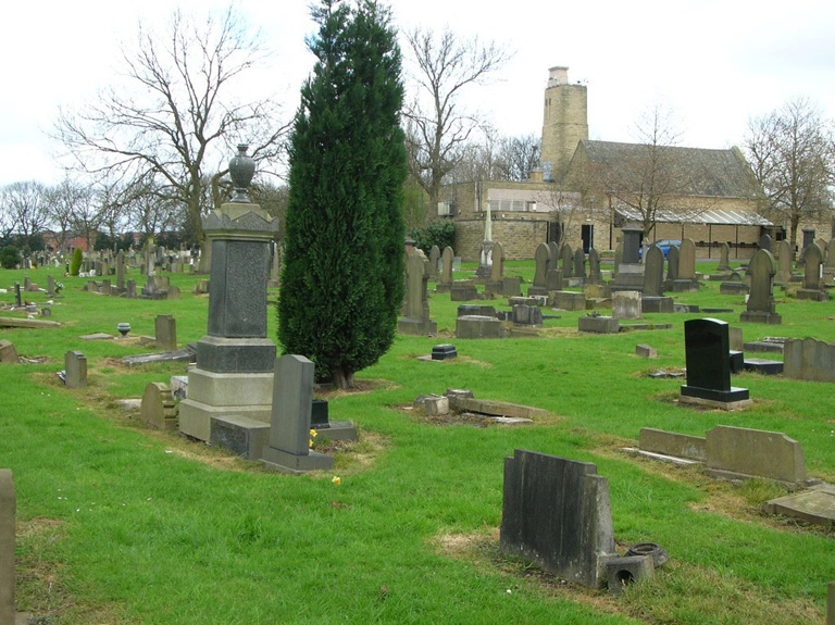 Oldham (Hollinwood) Cemetery | Cemetery Details | CWGC