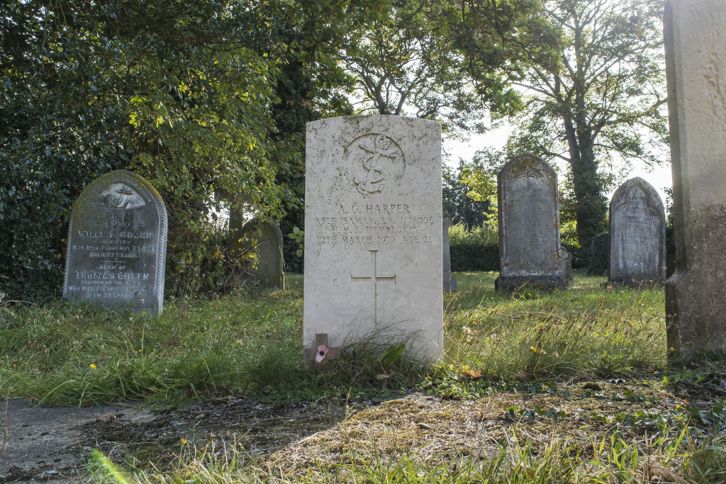 Leiston (St. Margaret) Churchyard | Cemetery Details | CWGC