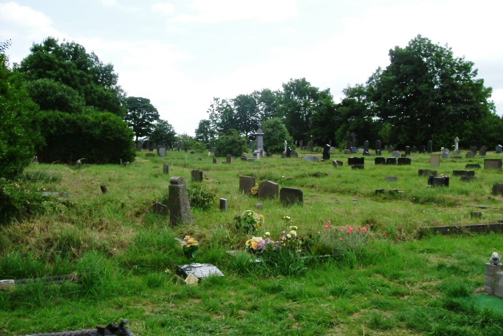 Idle Upper Chapel (Congregational) Cemetery | Cemetery Details | CWGC