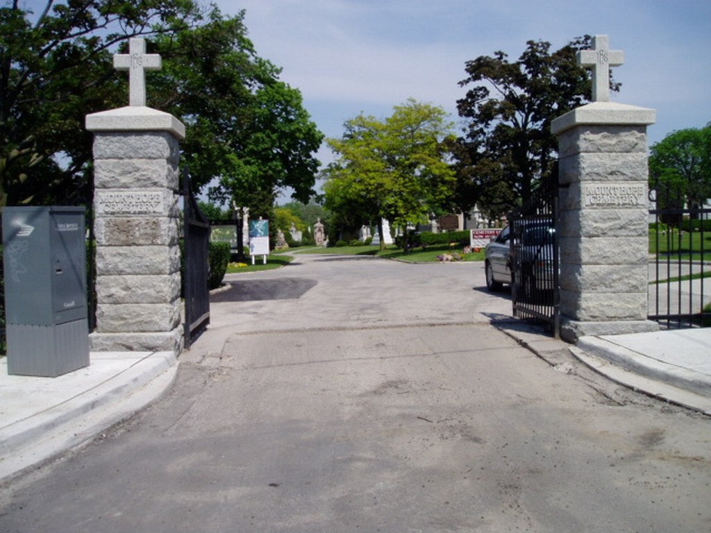 Toronto (Mount Hope) Cemetery | Cemetery Details | CWGC