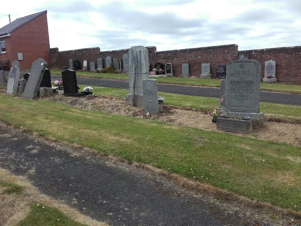 Ochiltree New Cemetery 