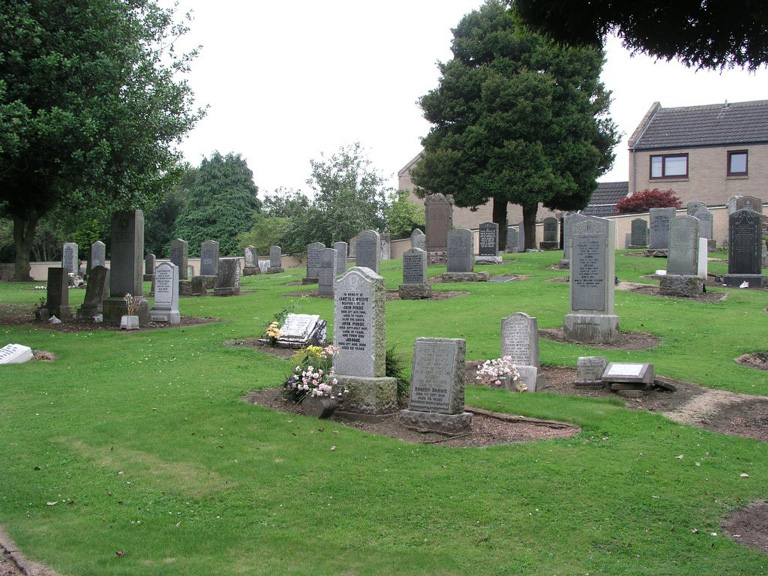 Livingston Churchyard Extension | Cemetery Details | CWGC